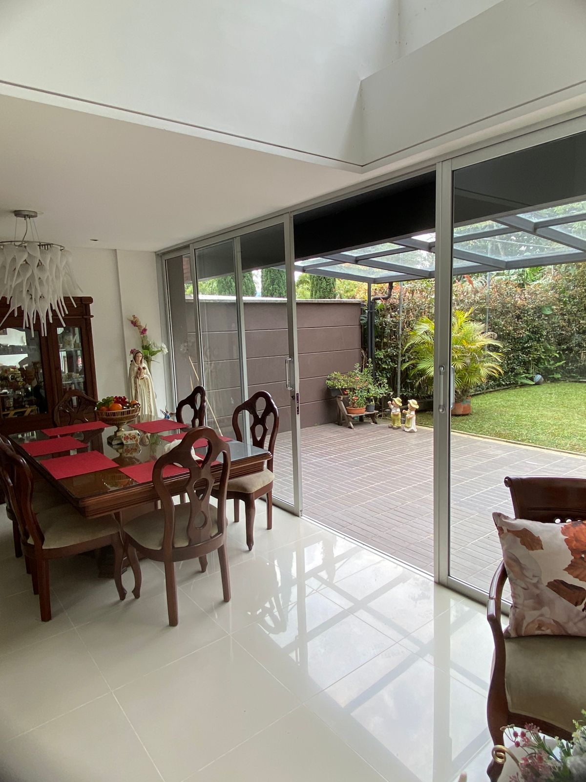 Casa en venta en Envigado Loma del Chocho