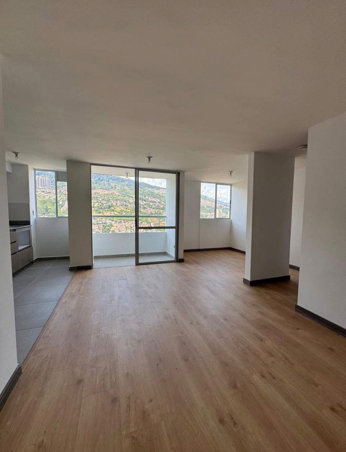 Apartamento en venta en Calasanz-parte alta - ESTRENAR