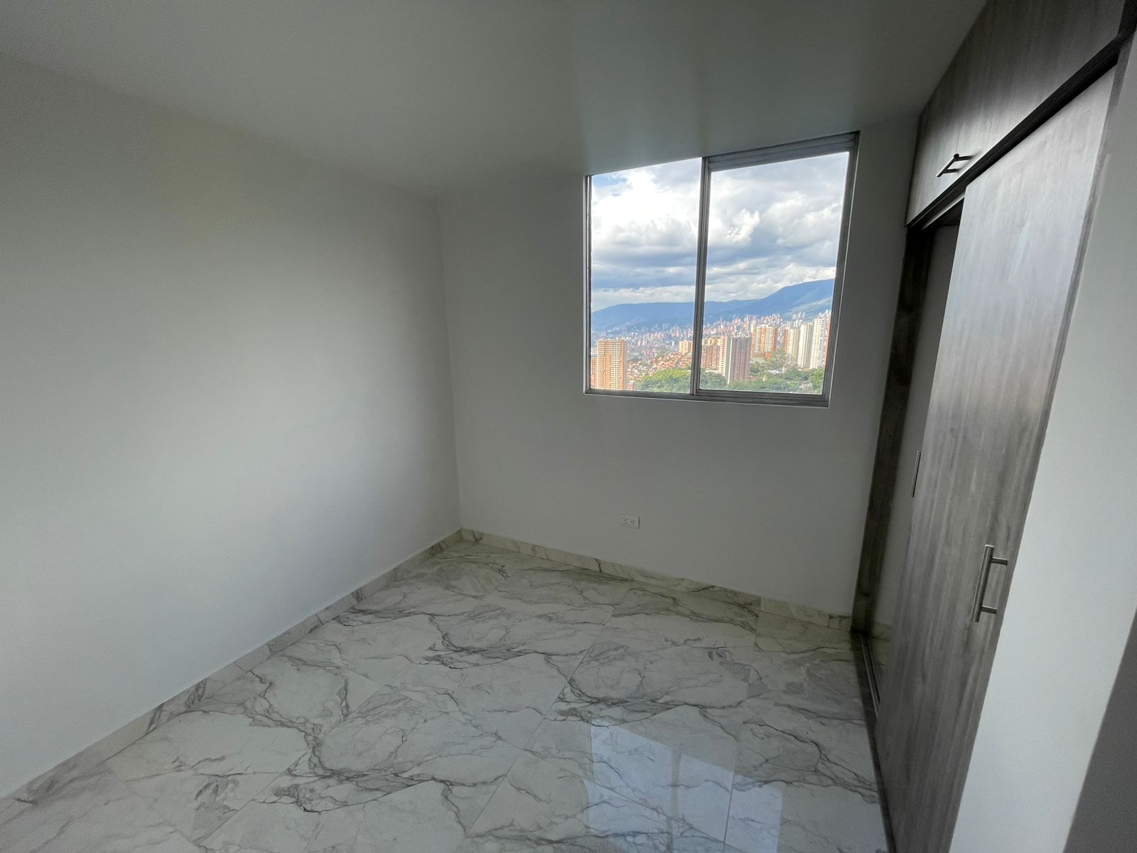 Apartamento en arriendo sector Las Lomitas Sabaneta