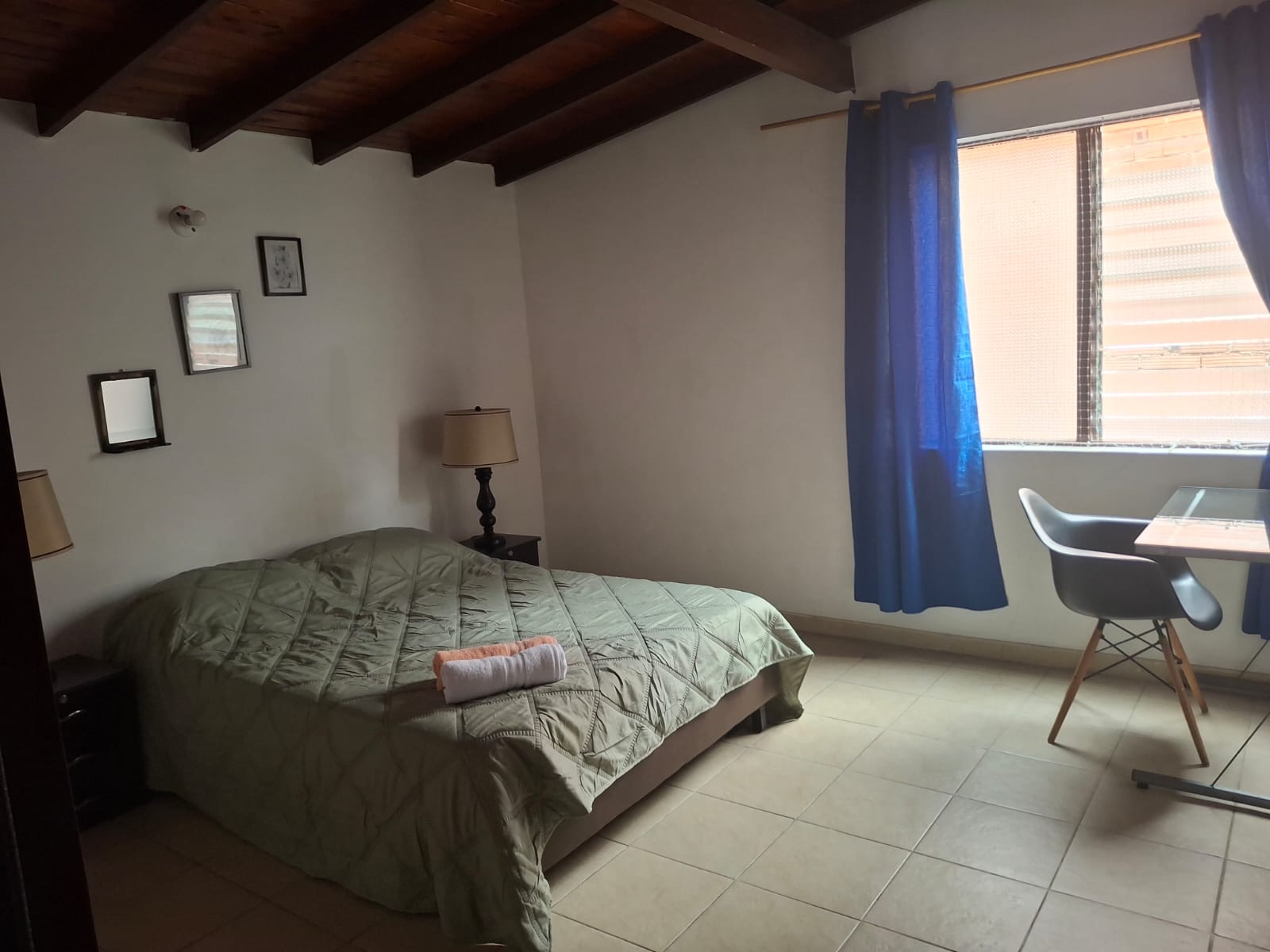 Casa amoblada para arriendo en Laureles Medellín
