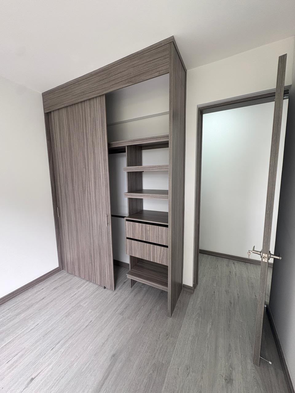 Apartamento para estrenar en arriendo en Las Palmas Medellín