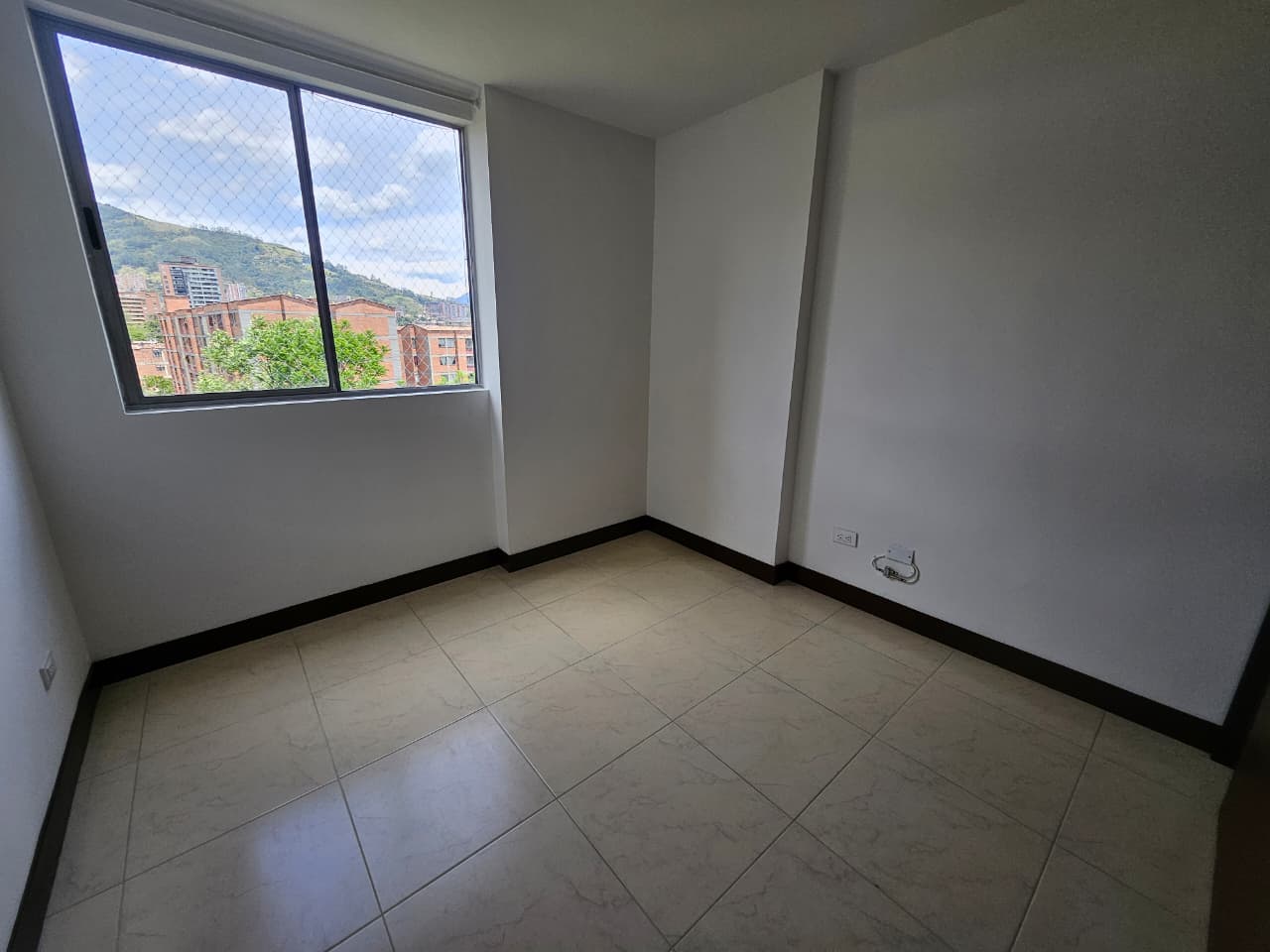 Apartamento en arriendo en la Loma del Escobero Envigado