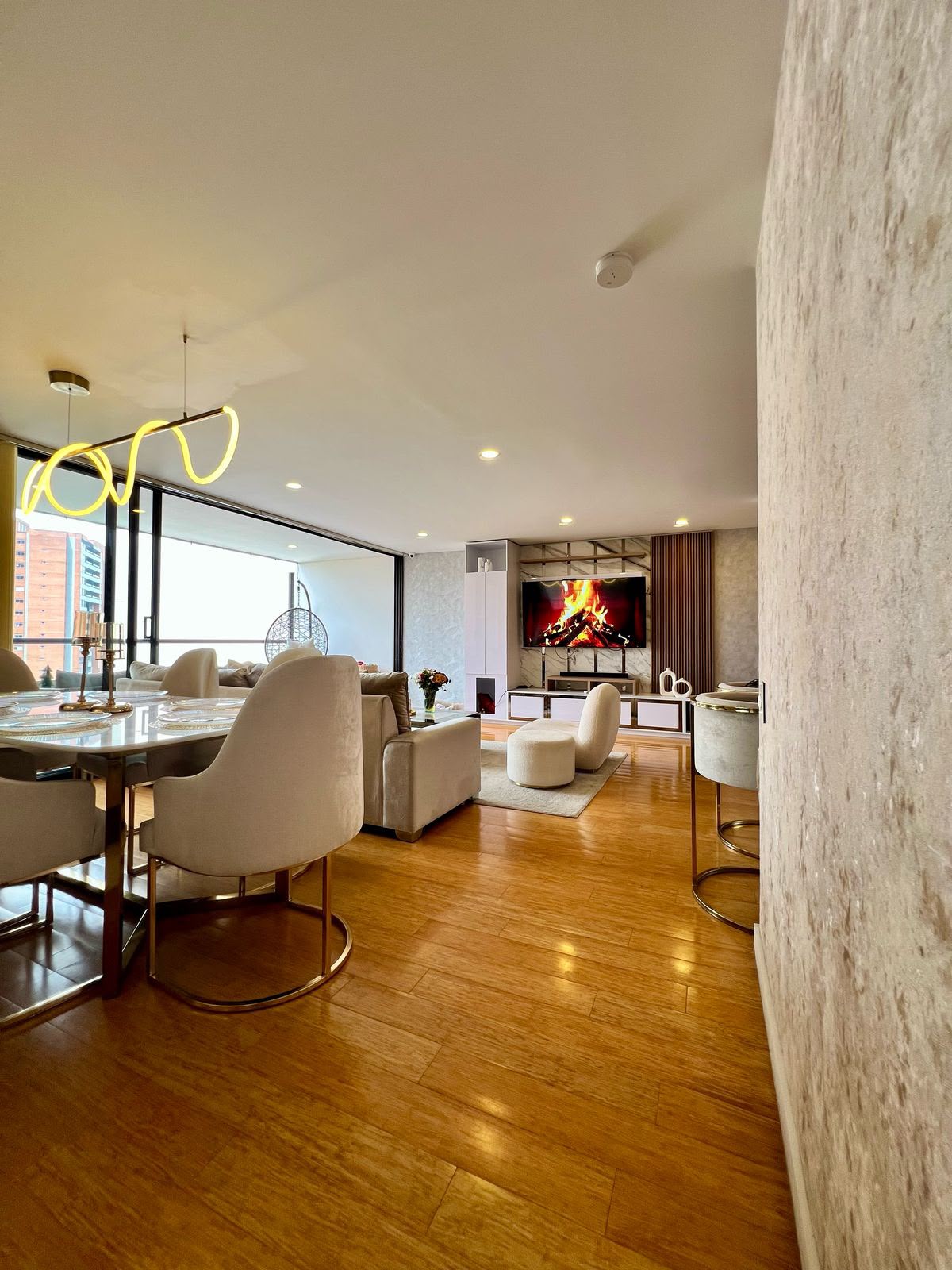 Apartamento amoblado en La Loma de las Brujas Envigado