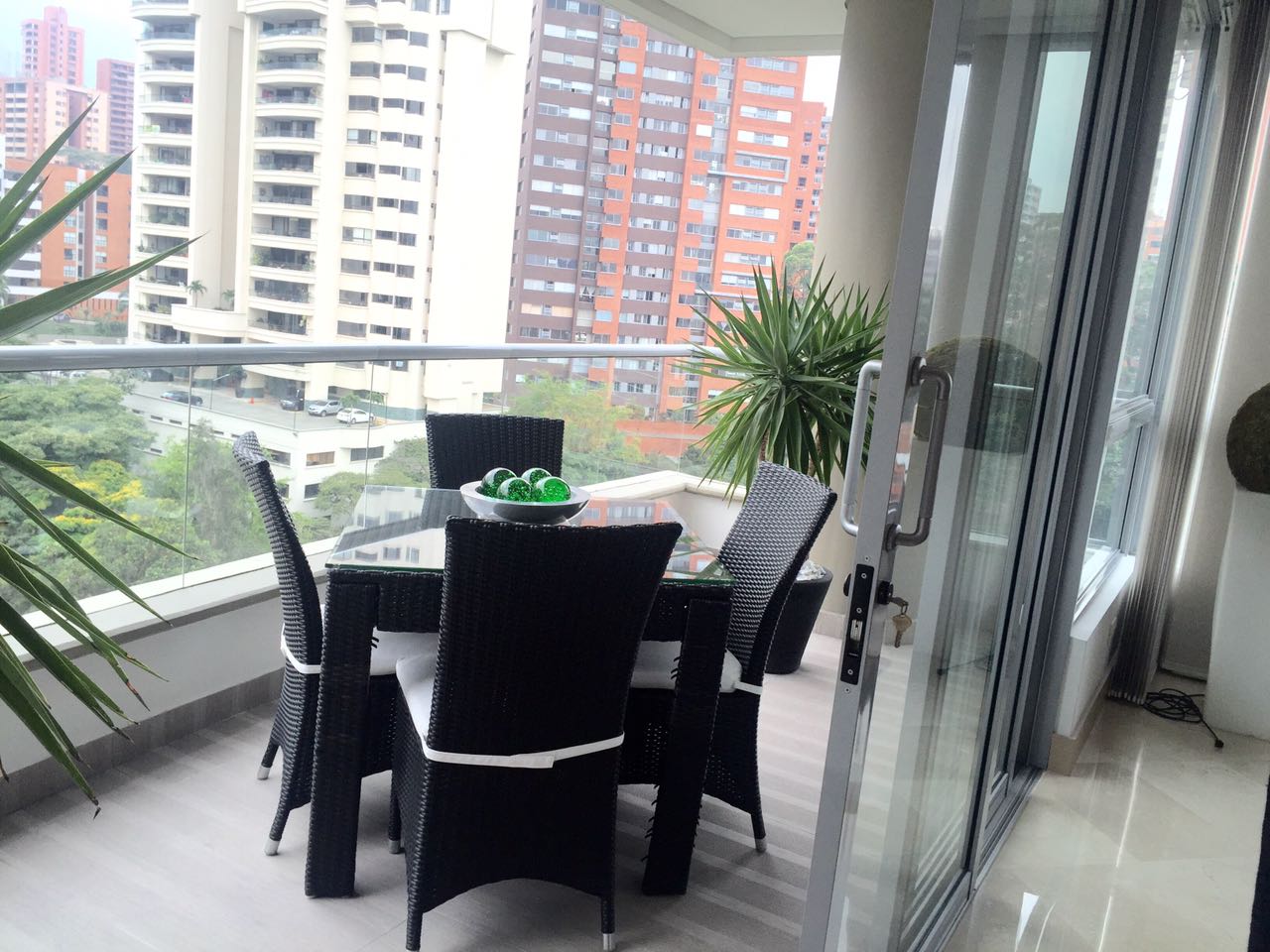 Apartamento para la venta en milla de Oro el poblado