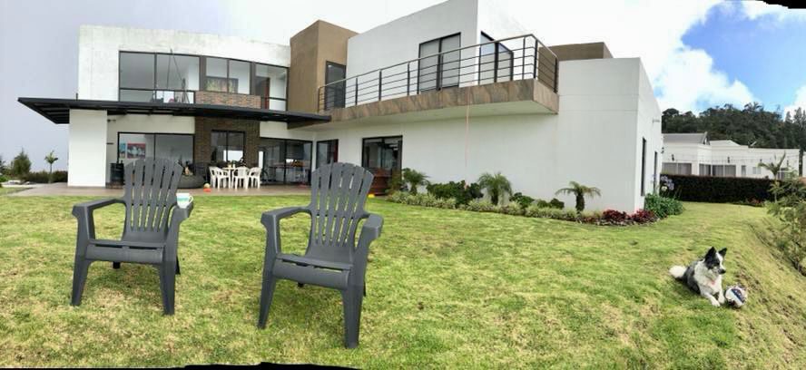 Venta de casa en Envigado Alto Del Escobero