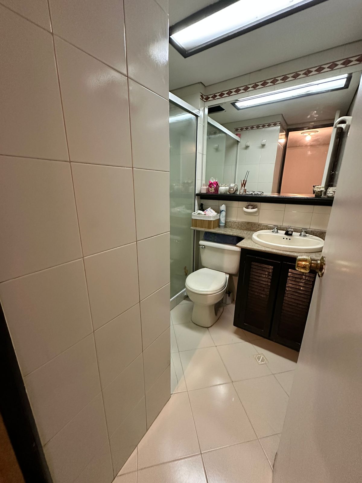 Apartamento en venta Medellin Loma de los Bernal