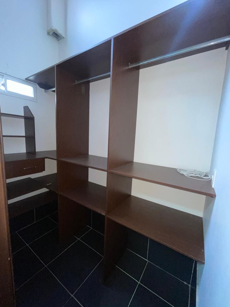 Se vende casa en Sabaneta sector la Doctora