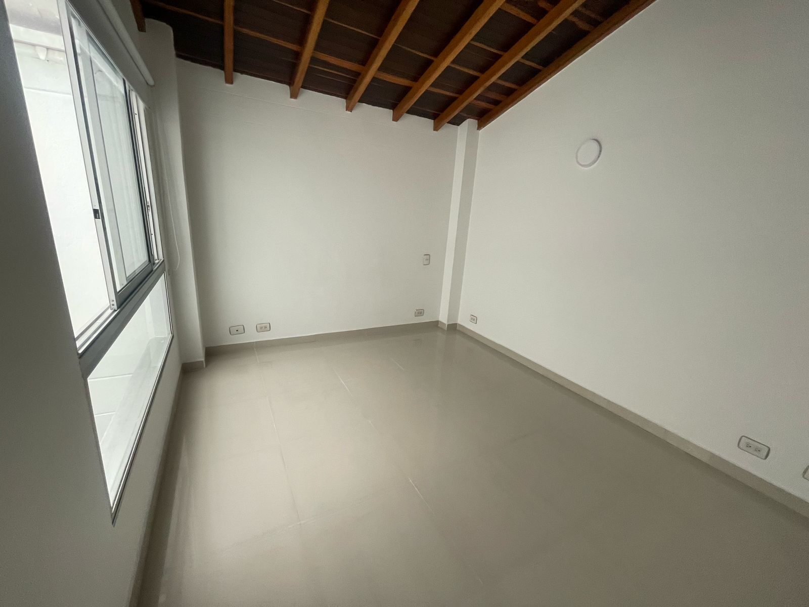 Casa para la venta en La Estrella Cerca del Parque - Antioquia