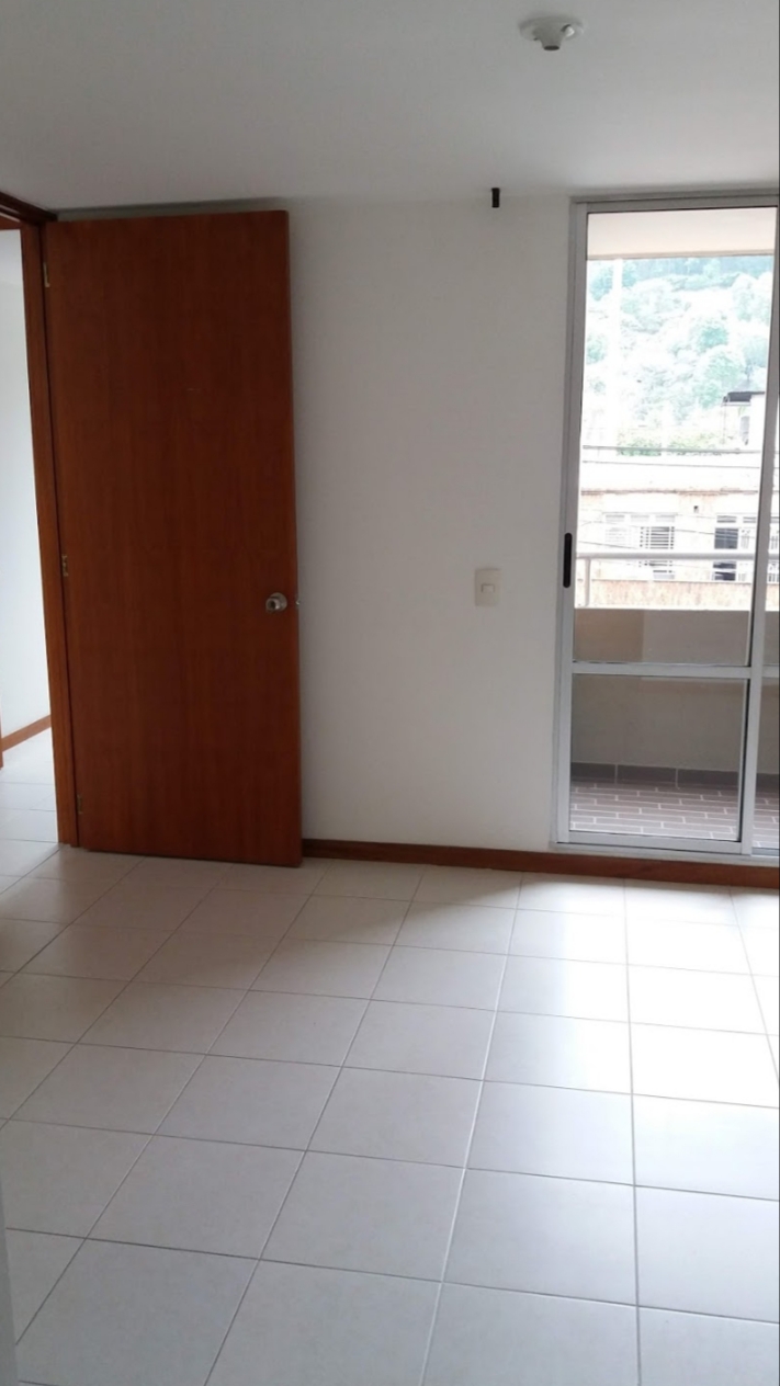 Apartamento en Venta en Los Colores Medellin