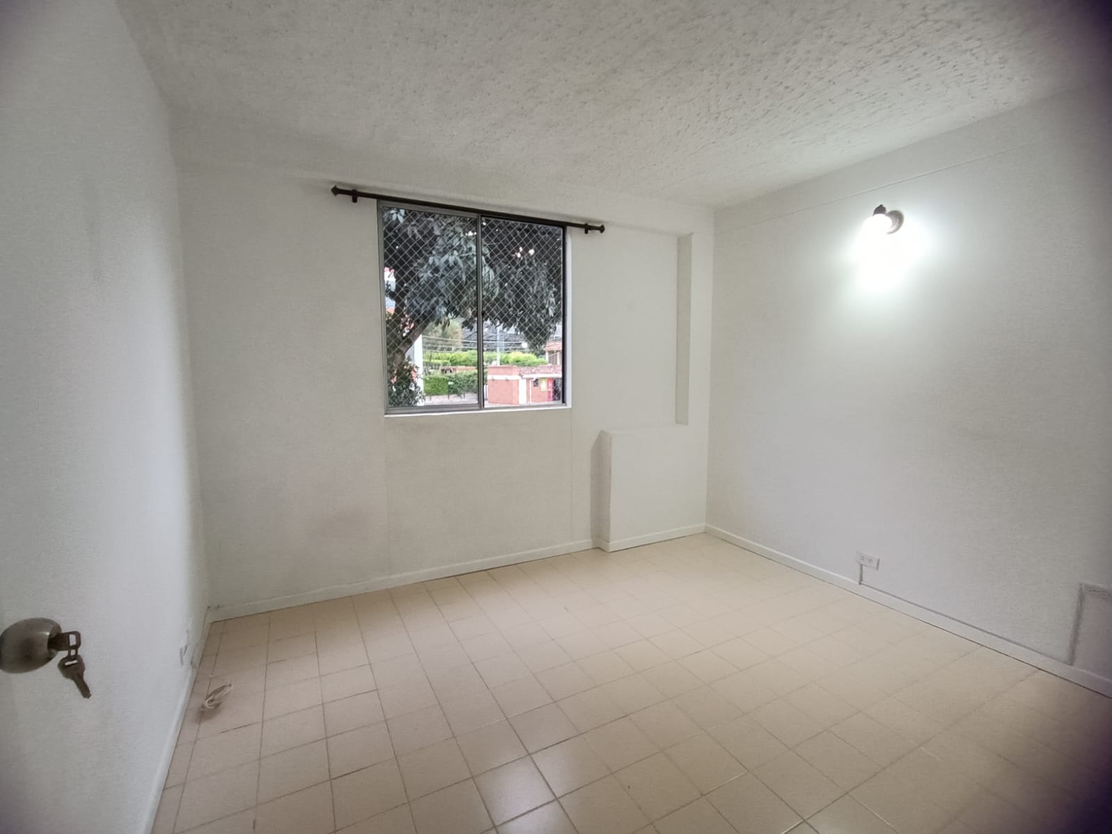 Apartamento para arrendar en Santa Lucia