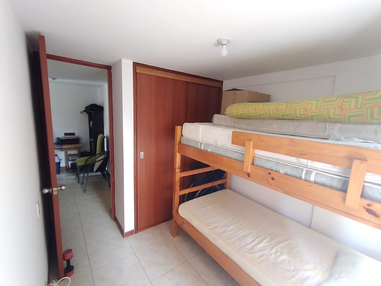 Apartamento en venta en la Loma de los Bernal