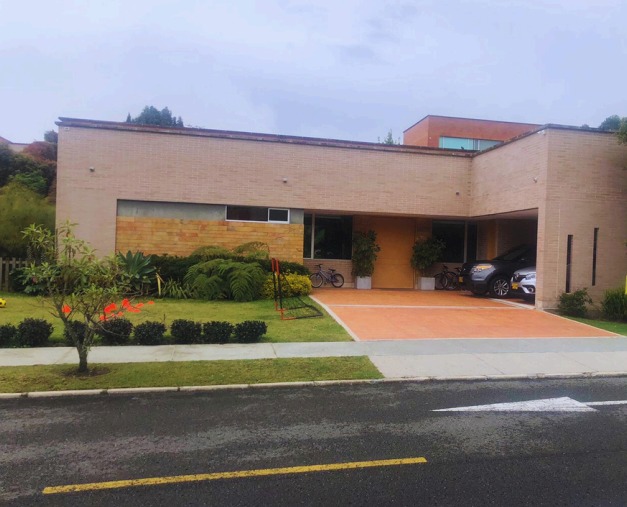 Venta de casa en Medellin El Poblado Las Palmas