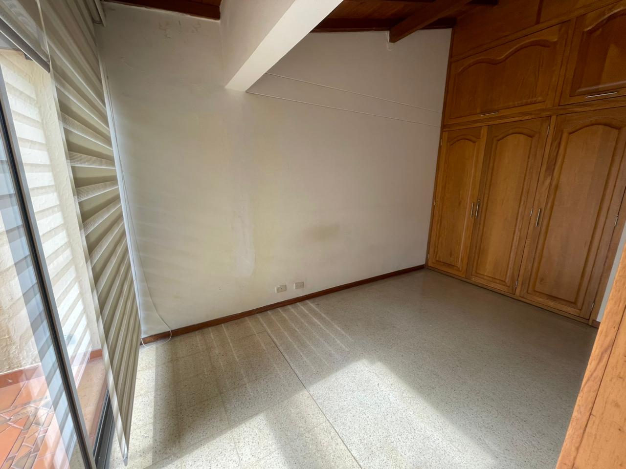 Casa en arriendo en Envigado Alcala