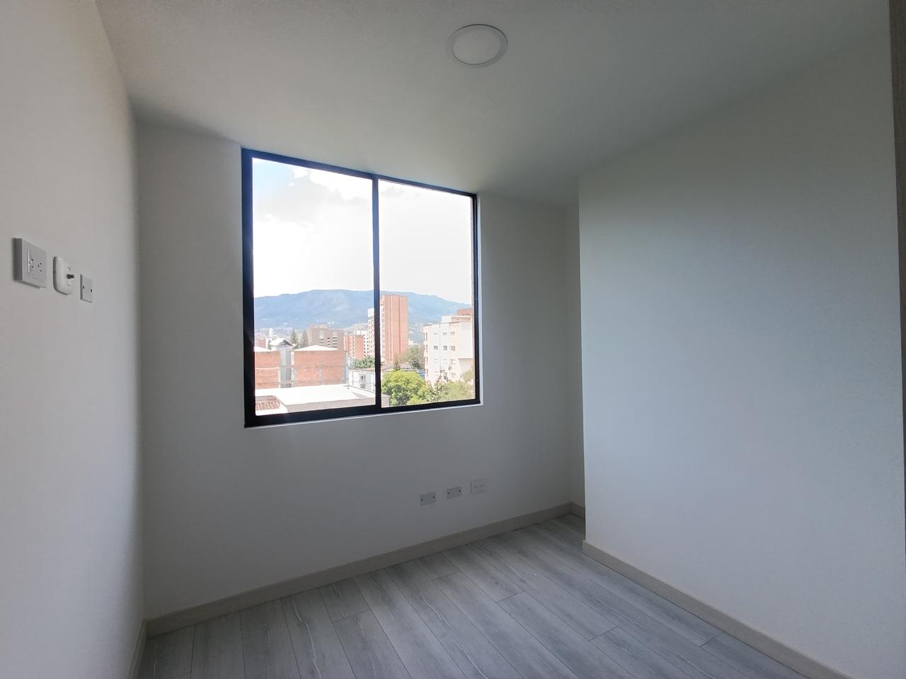 Apartamento en venta en Los Colores -  Medellín