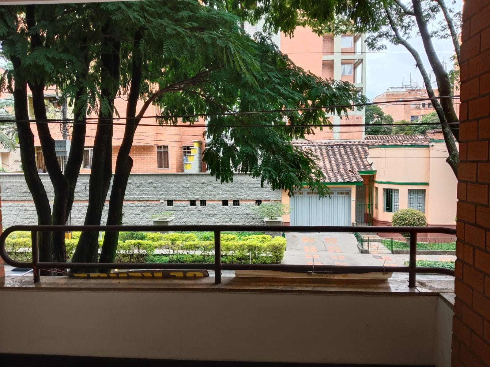 Casa para venta en Medellín laureles