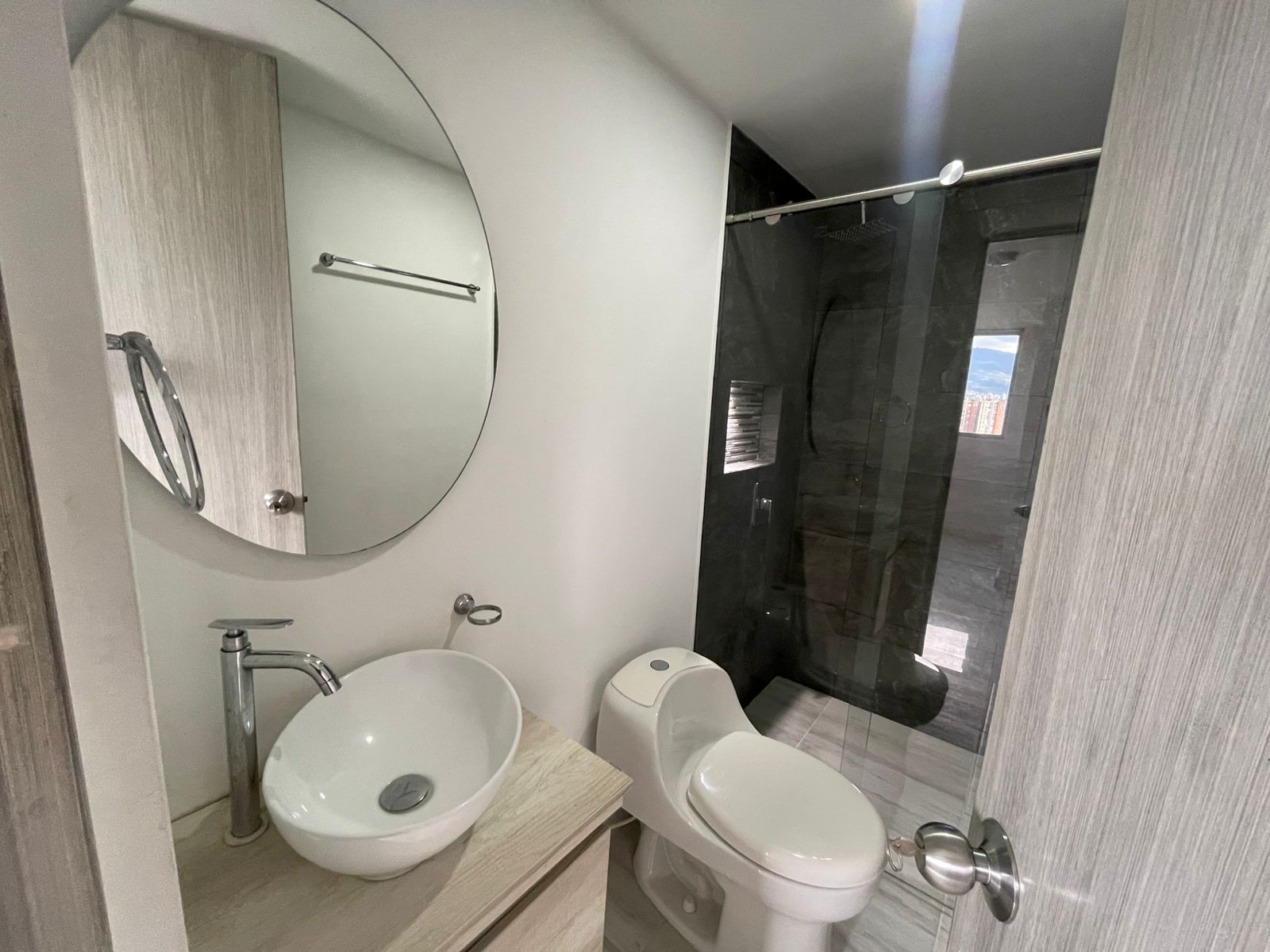 Apartamento en arriendo sector Las Lomitas Sabaneta
