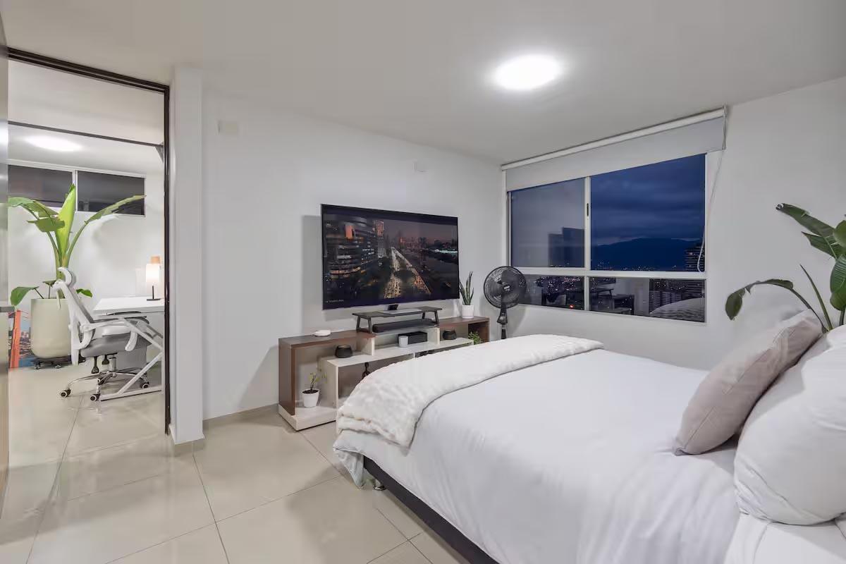 Apartamento en venta  en El Poblado Las Palmas  Medellin