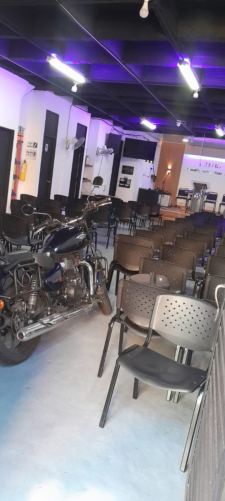 Bodega para arriendo en San Diego La Candelaria