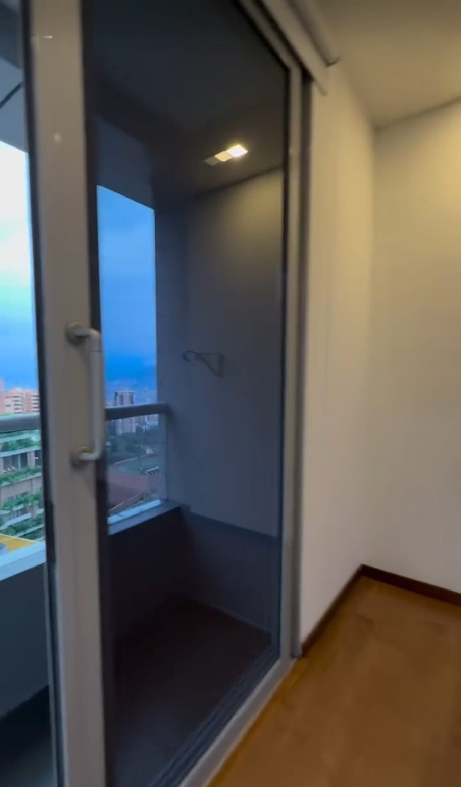 Apartaestudio para arriendo en El Tesoro Poblado