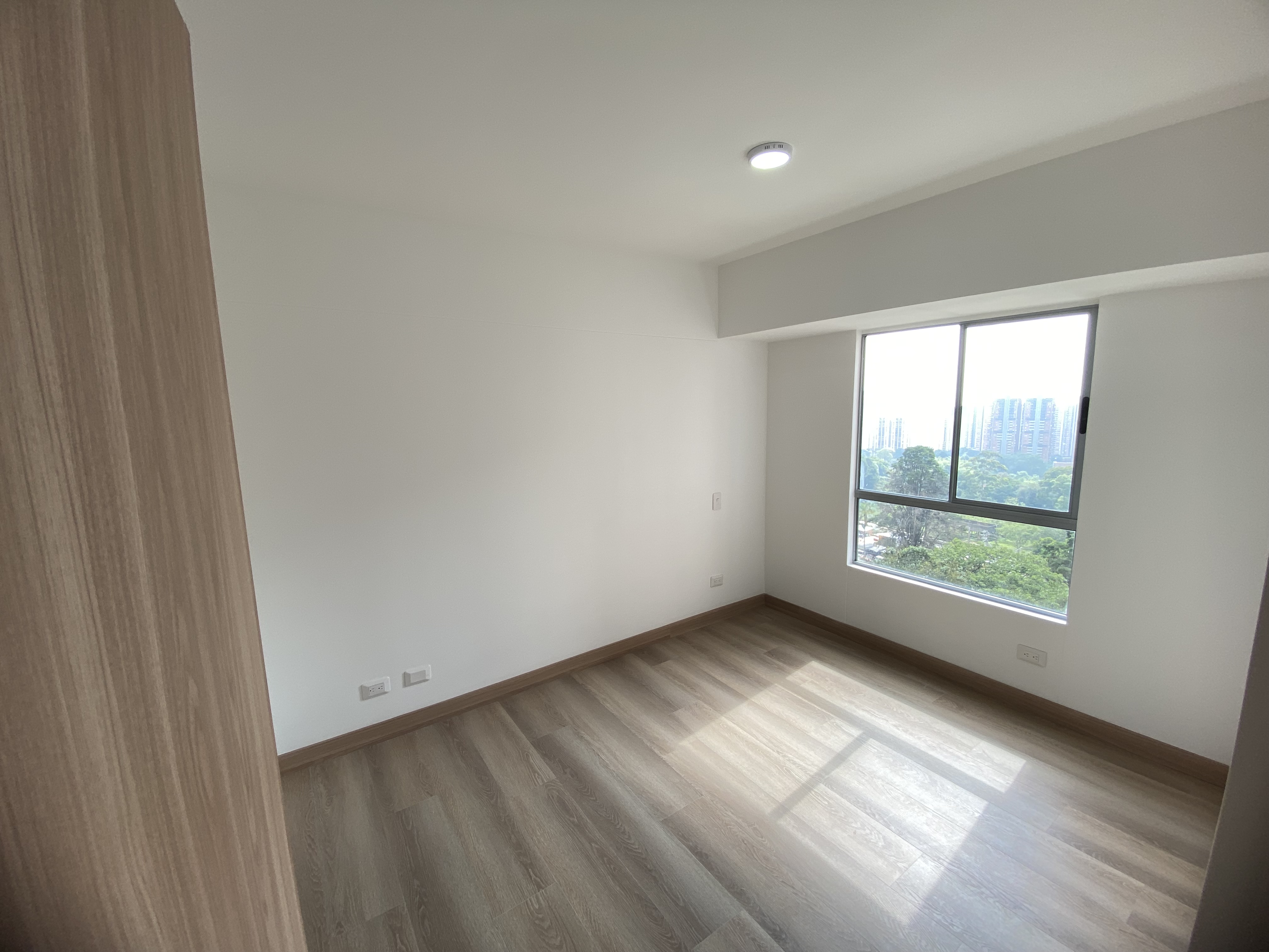 Venta de apartamento para estrenar en La Estrella, Toledo