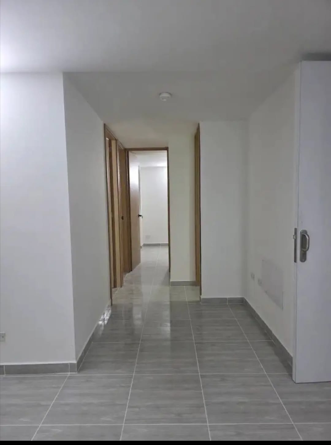 APARTAMENTO PARA RENTA BELLO- SECTOR MADERA