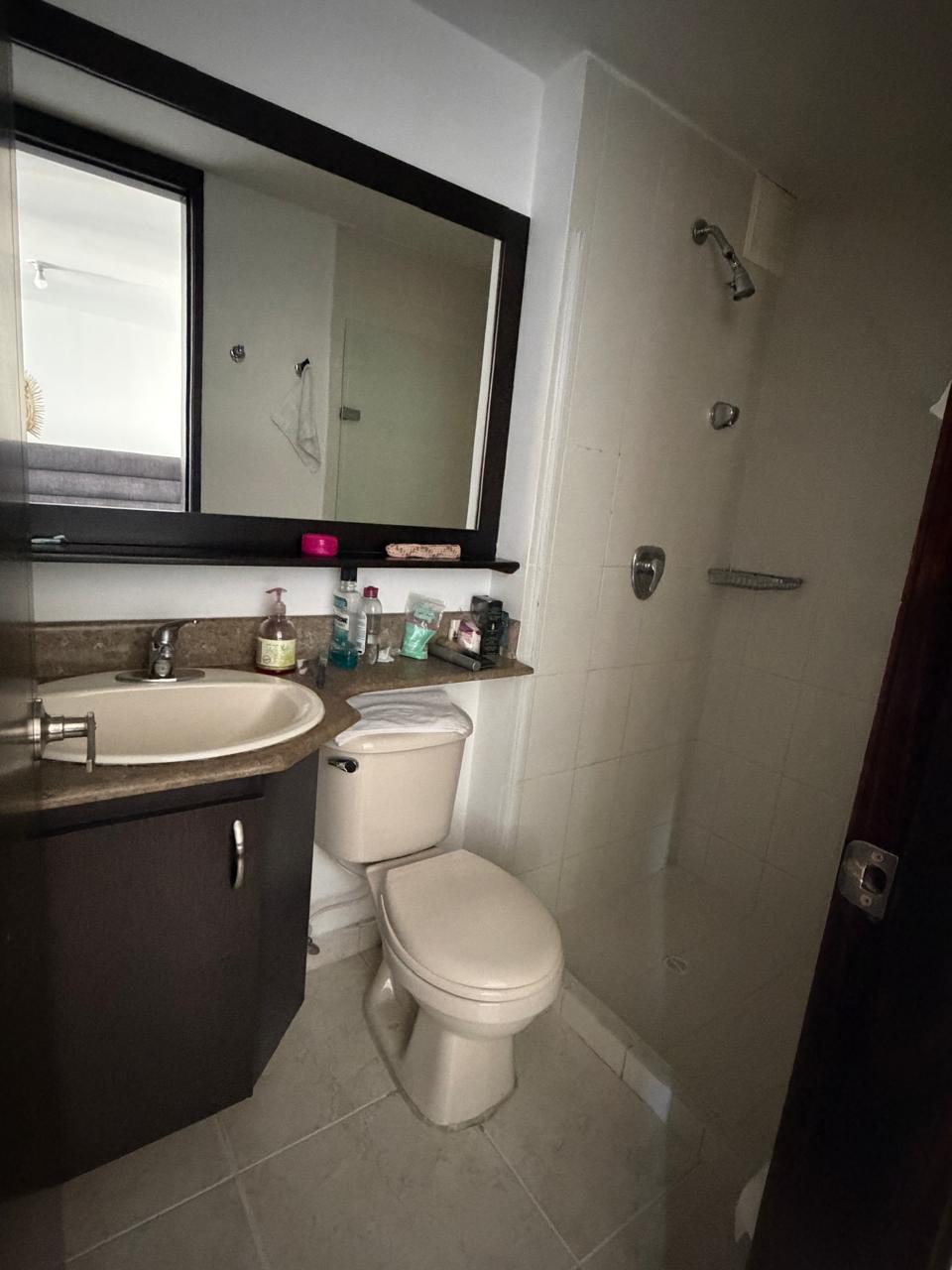 Apartamento para venta en Loma De Los Bernal