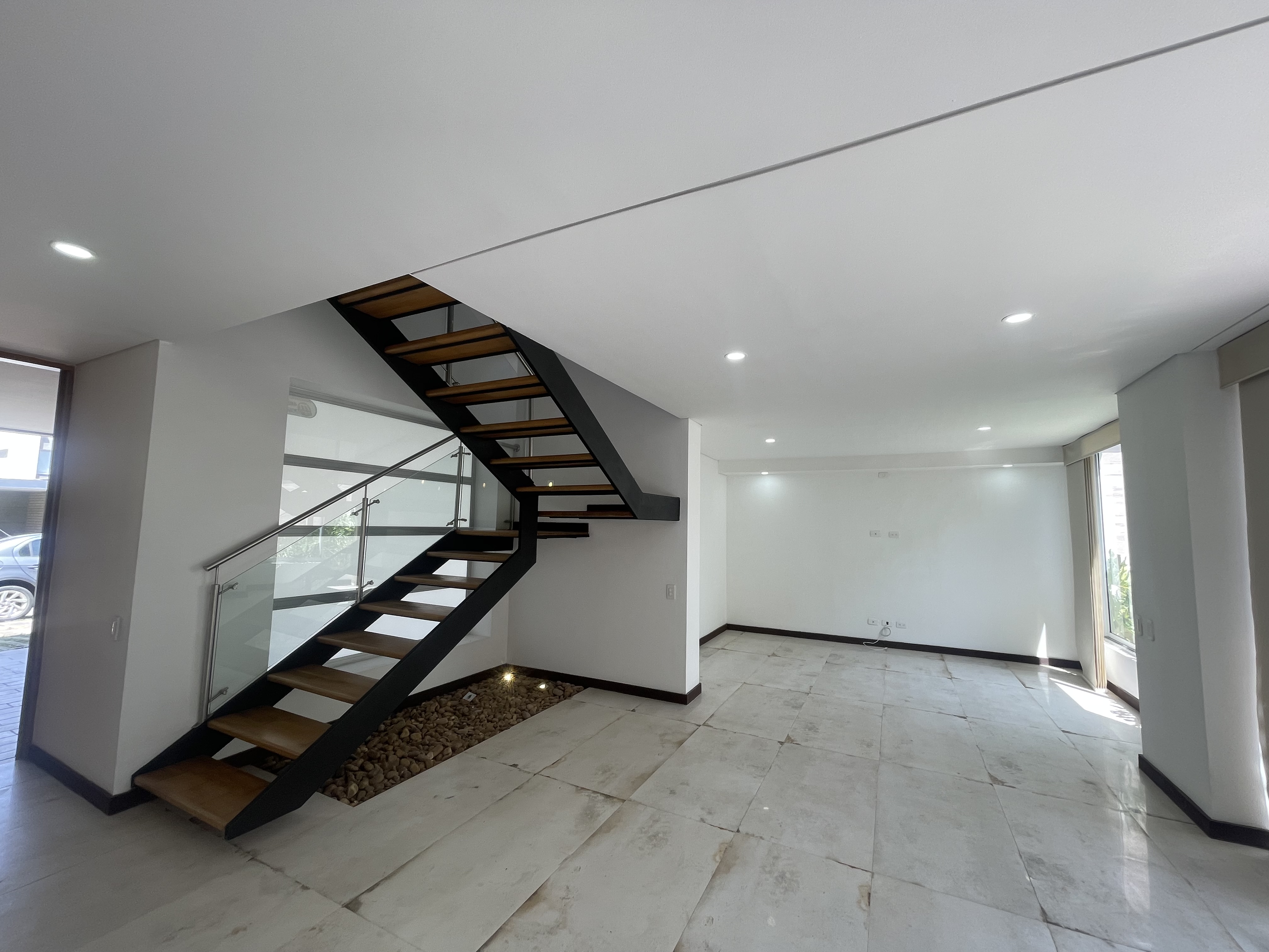 Sasa para la venta en Rionegro sector Barro Blanco