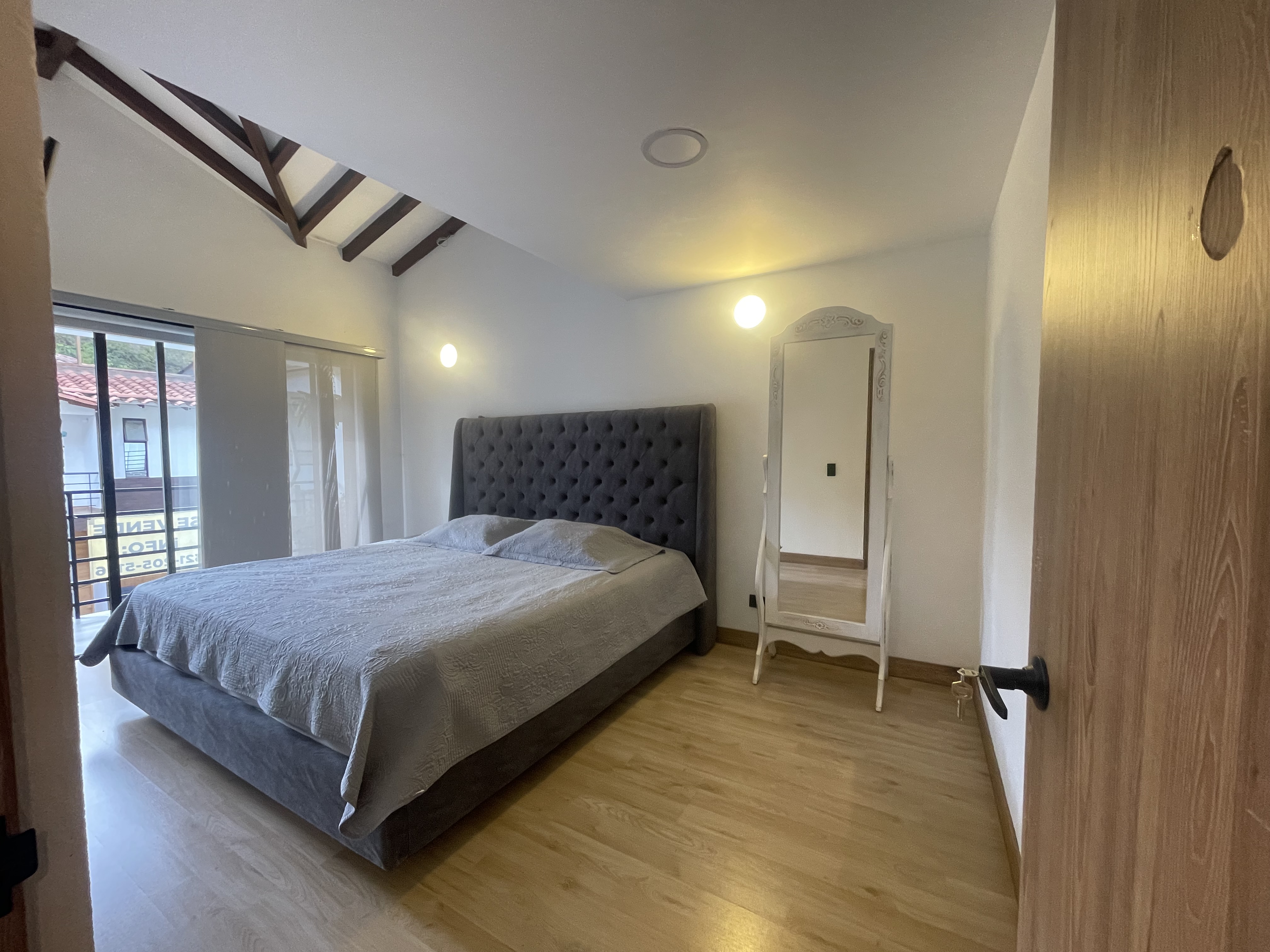 Casa para la venta en El Retiro sector Pantanillo