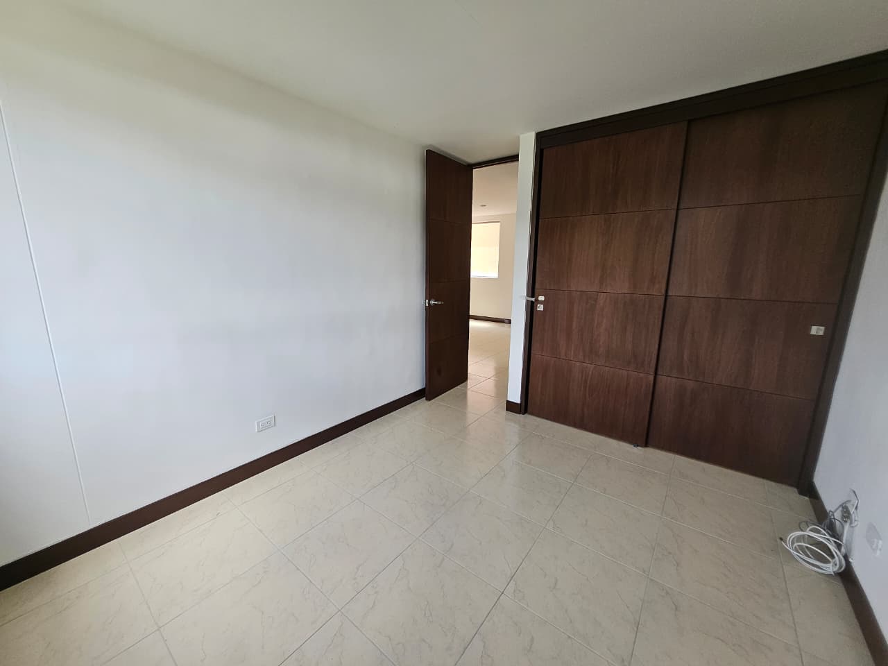 Apartamento en arriendo en la Loma del Escobero Envigado