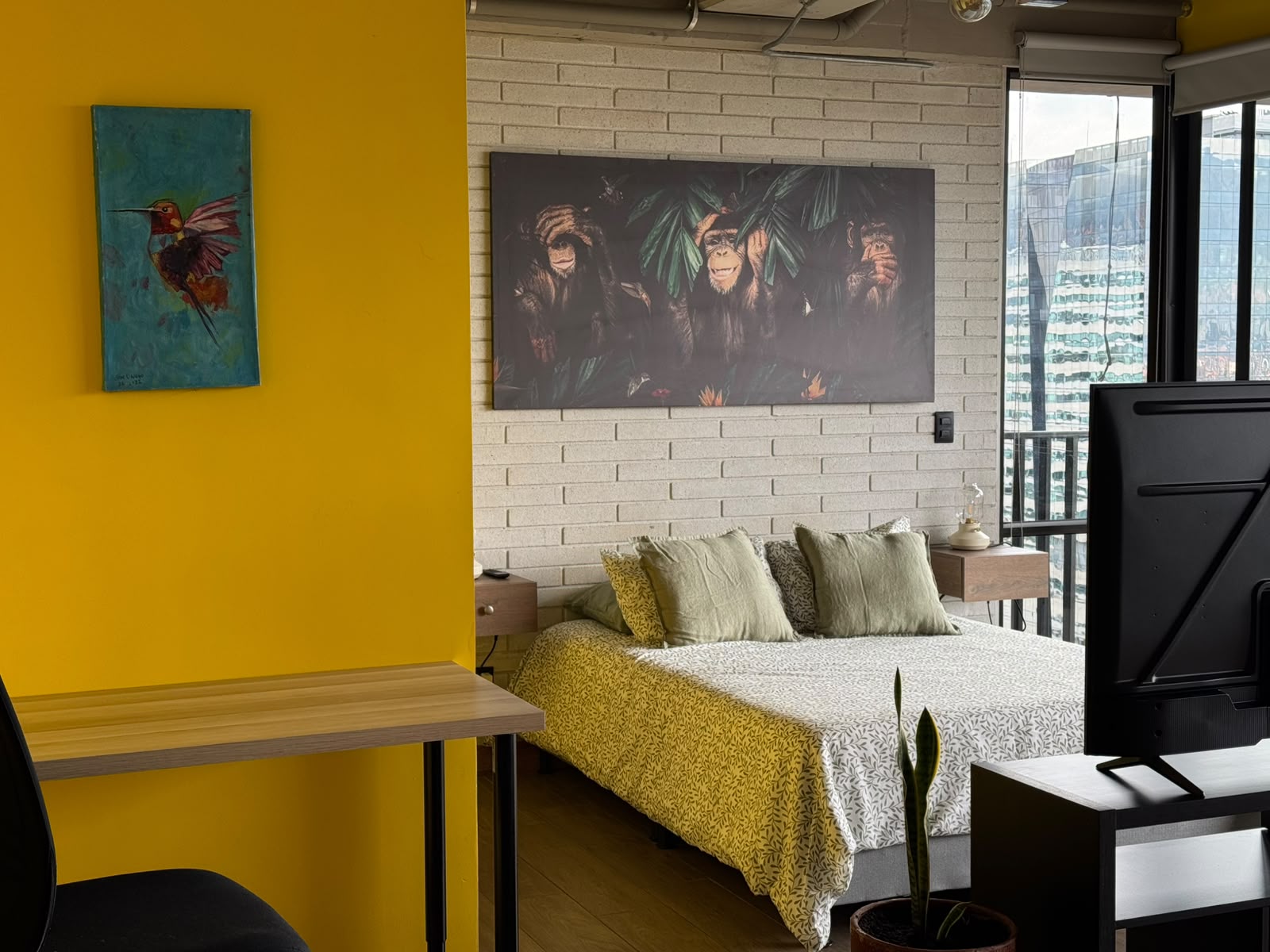 Apartaestudio amoblado para arriendo en Ciudad del Río El Poblado