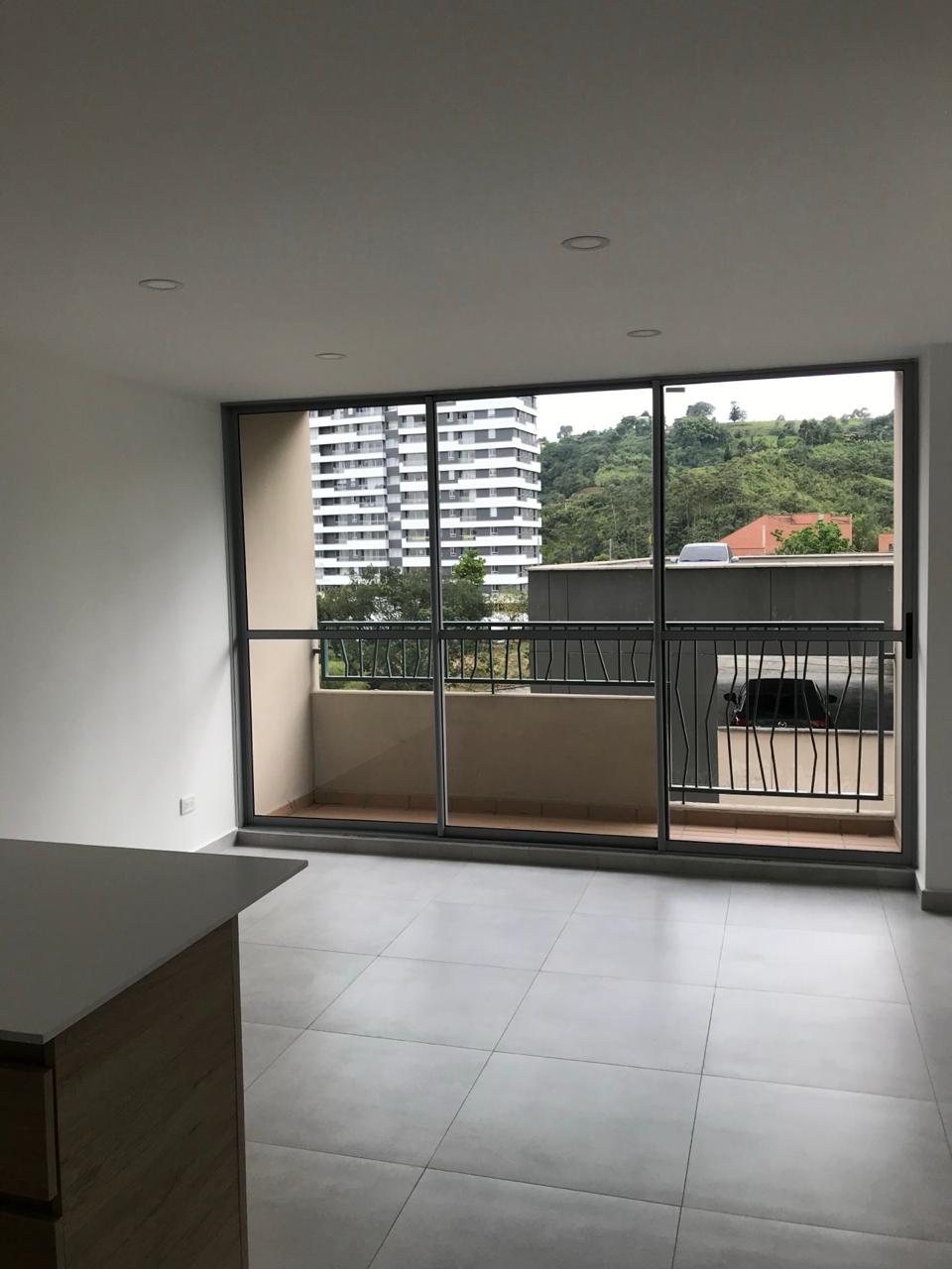 Apartamento en venta La Aldea La Estrella – 2H + 2 baños