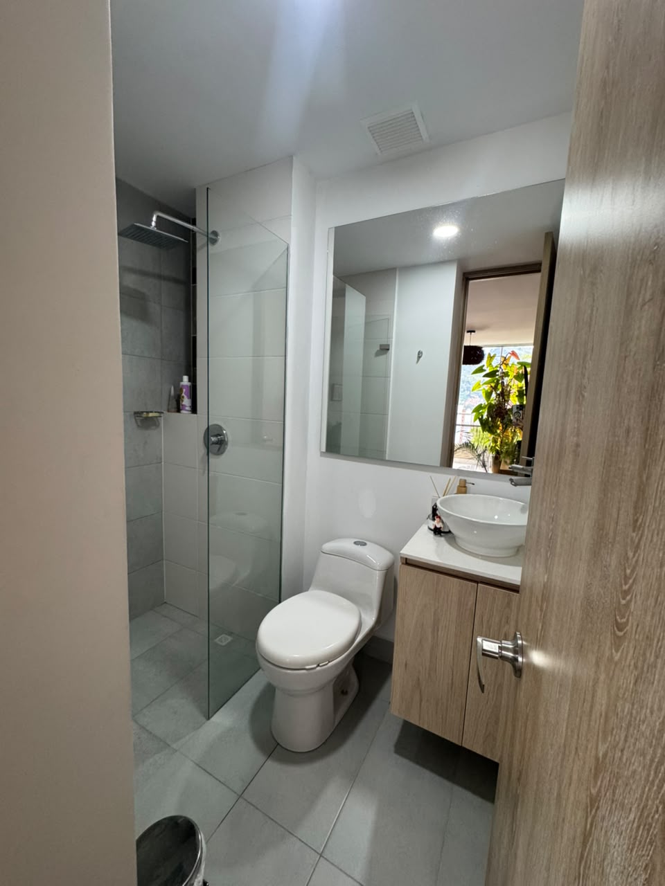 Apartamento en venta Suramérica – 1 habitación + vista