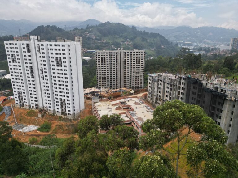 Apartamento en venta Pueblo Viejo La Estrella 50 m² terminado