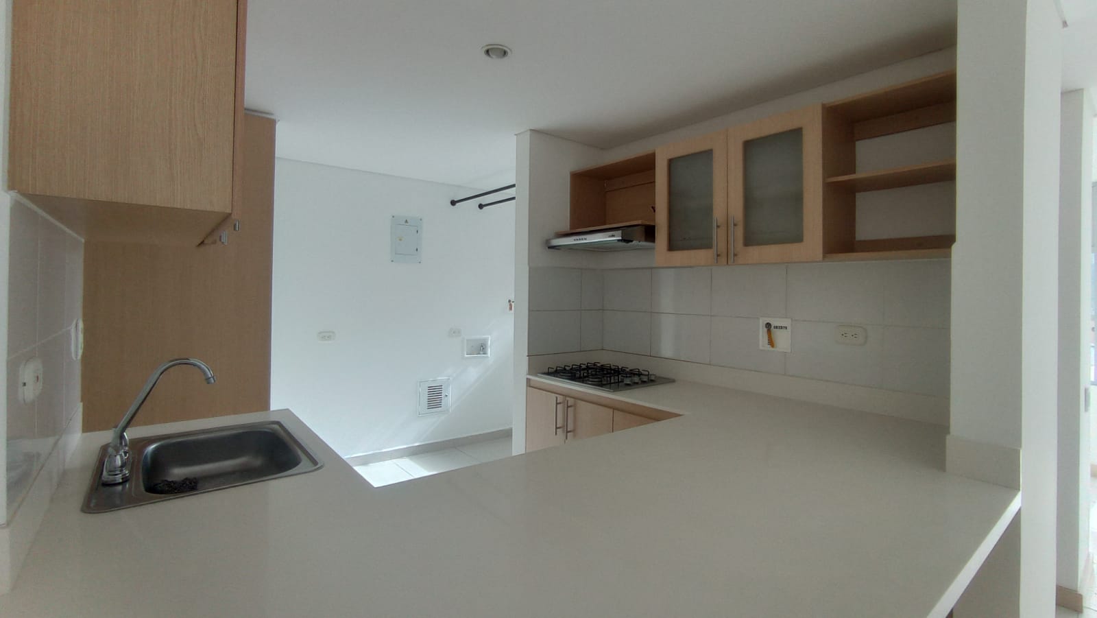 APARTAMENTO  PARA VENTA EN SABANETA ANTIOQUIA, (RENTANDO)
