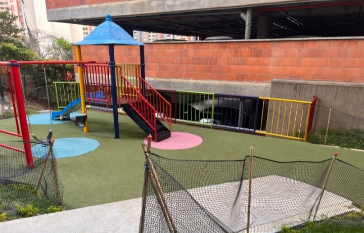 Apartamento en venta en Robledo Pajarito Sector Las Lunas