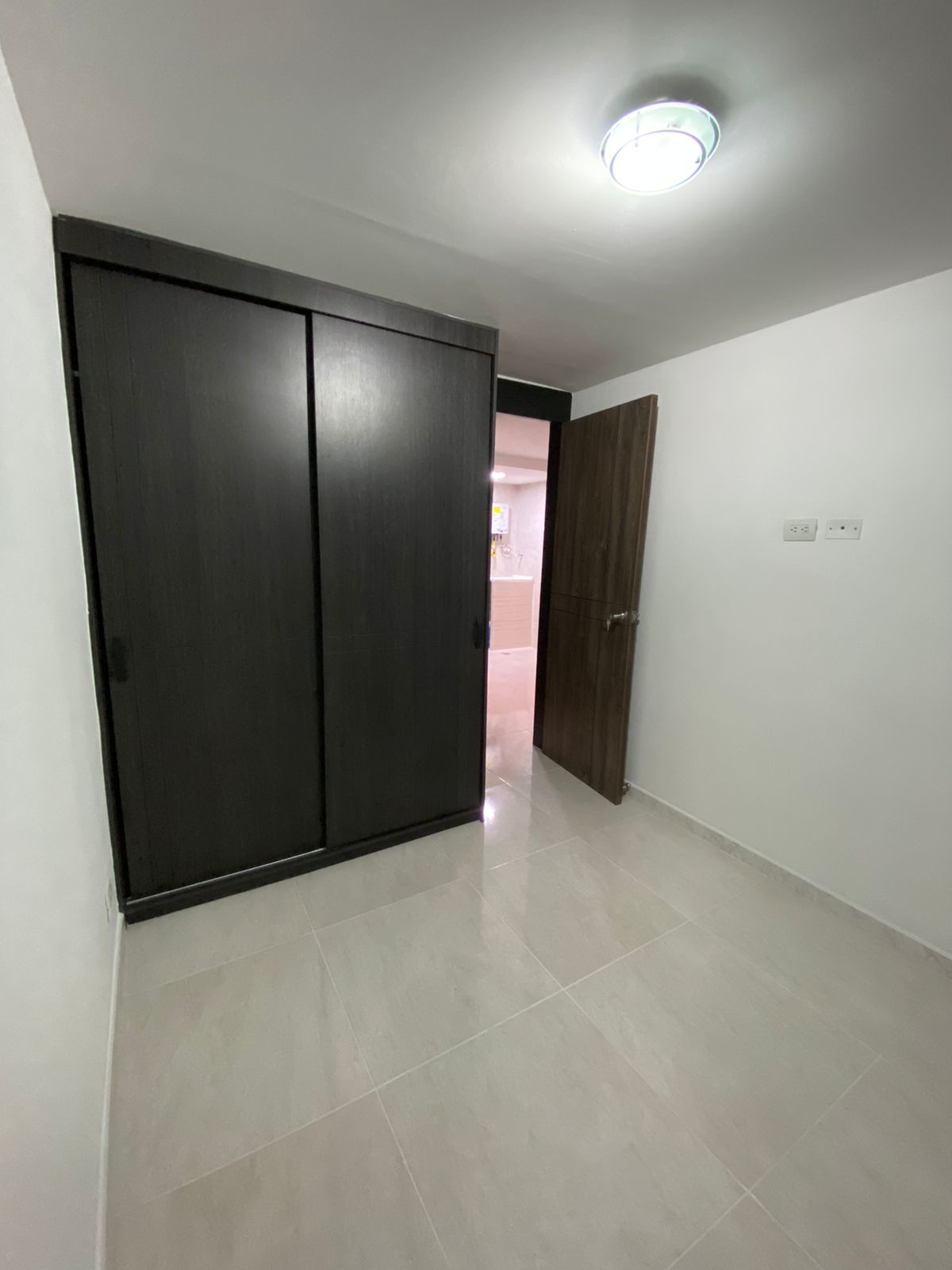 Apartamento en venta en Robledo Pajarito Sector Las Lunas