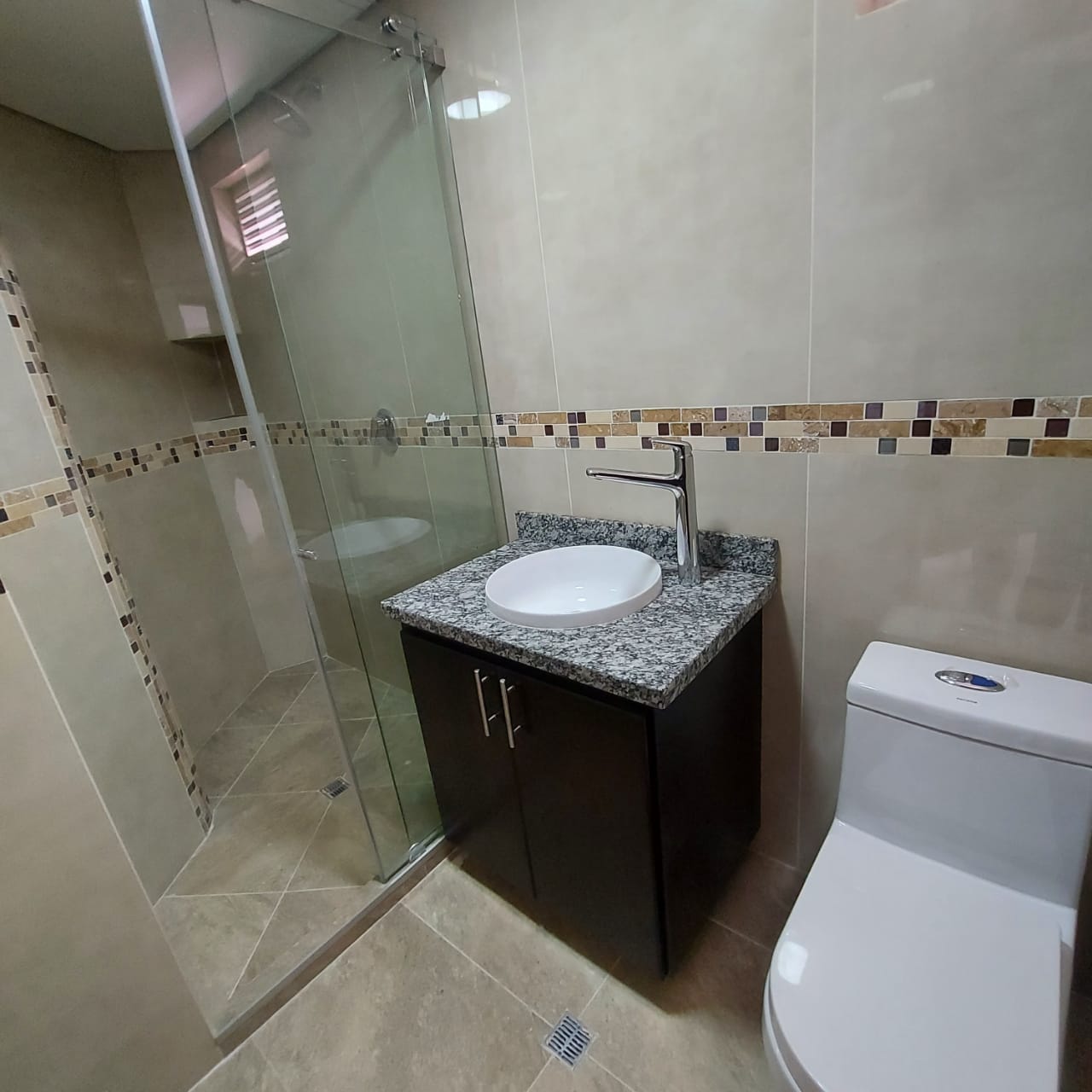 Apartaestudio en venta Medellin Loma de los Bernal