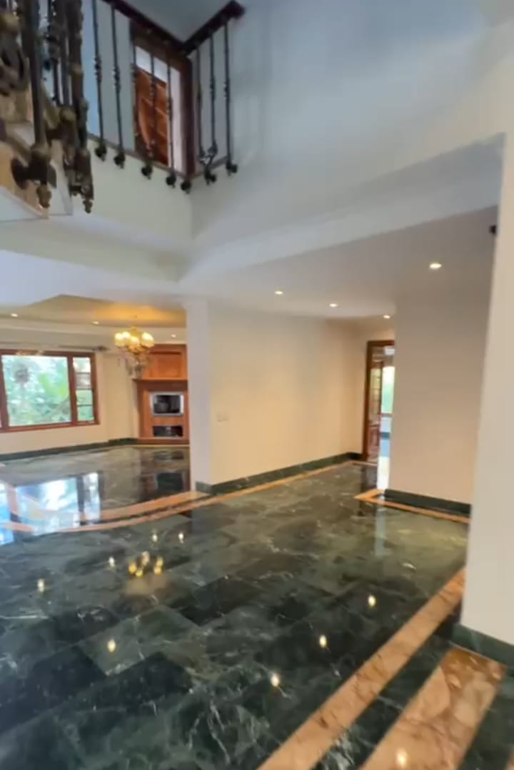 Casa en Venta La Calera El Poblado Medellin