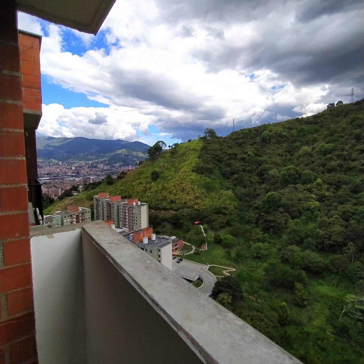 APARTAMENTO PARA VENTA EN MEDELLIN, RODEO ALTO