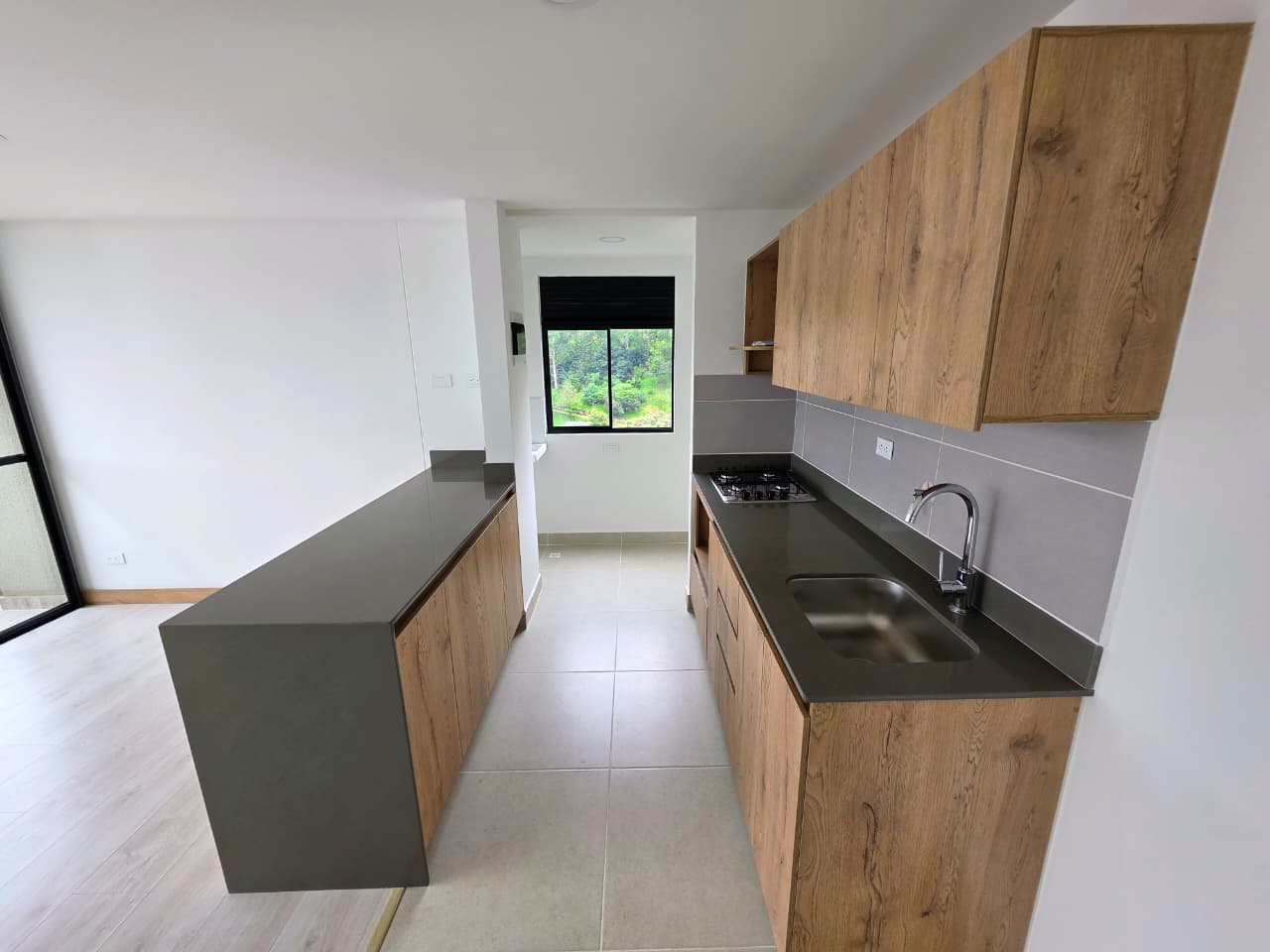 Apartamento en venta en buenos aires sector loma del indio