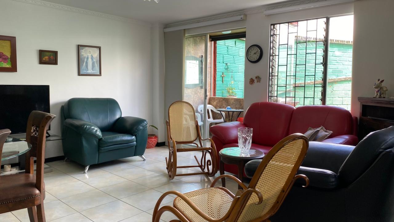 Apartamento para venta en Laureles