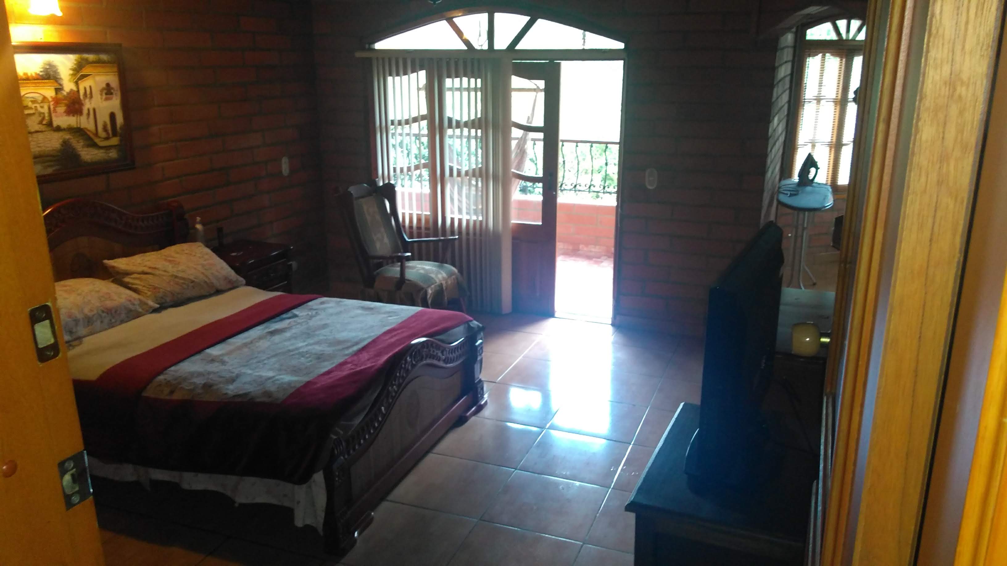 Venta de casa finca en Caldas, Vereda La Calle Zona la Clara