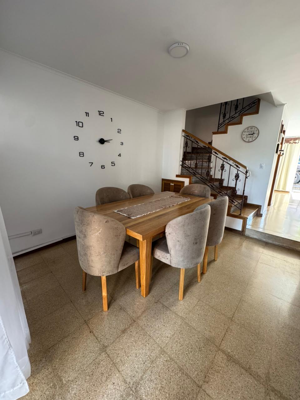 Casa unifamiliar en venta Loma De Los Bernal parte baja