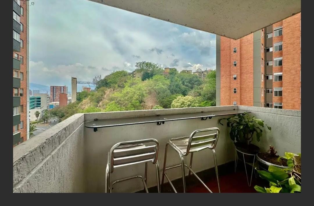 Apartamento amoblado en arriendo en Poblado Medellín