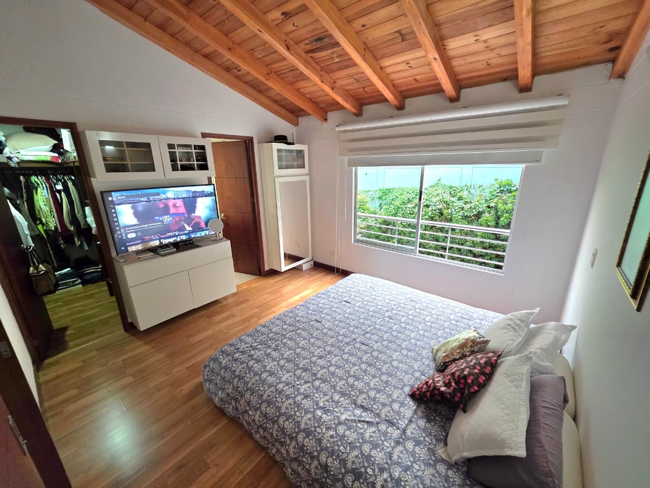casa en venta en envigado benedictinos