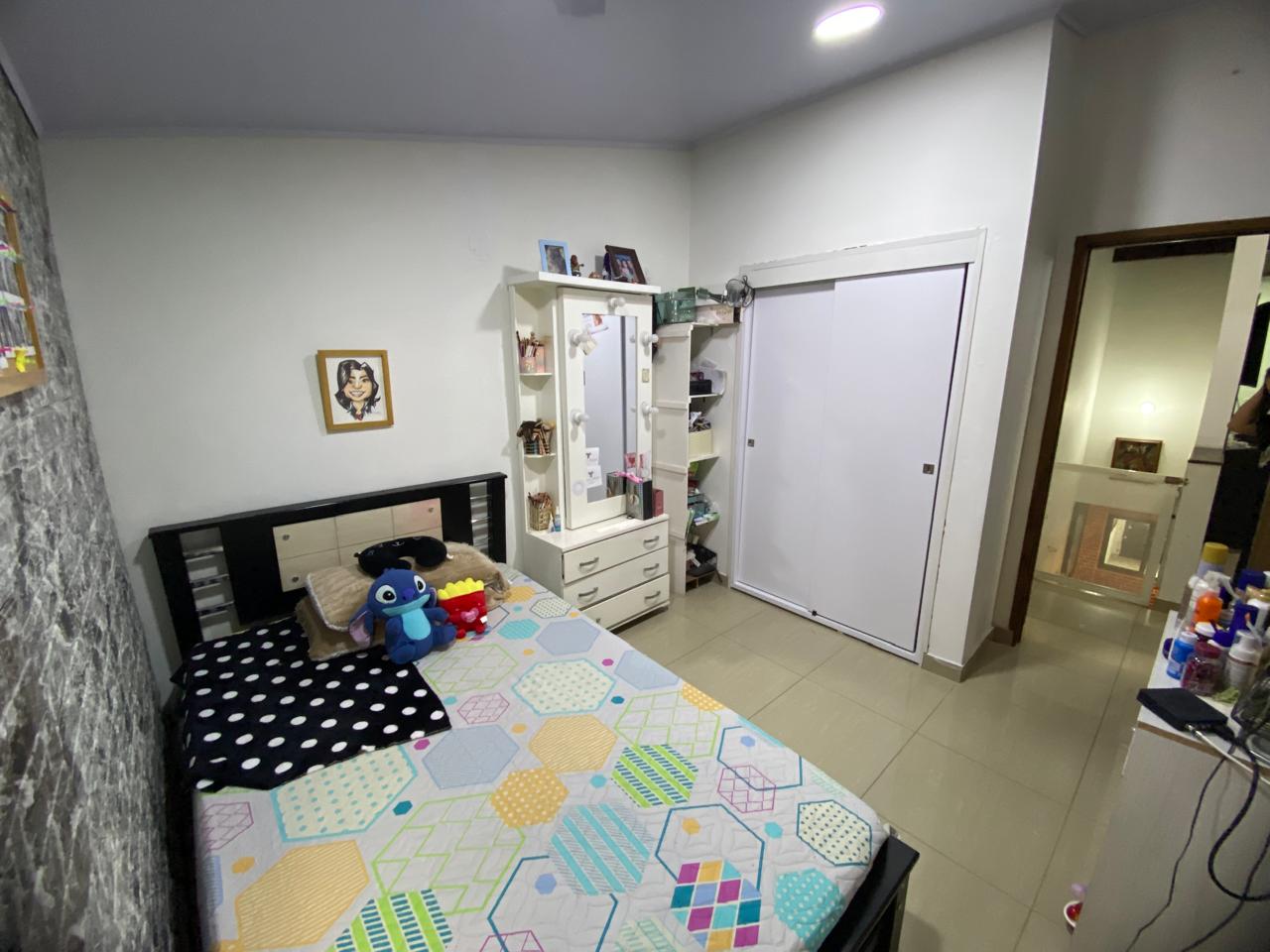 Casa de 2 niveles en venta en Envigado, El Dorado.