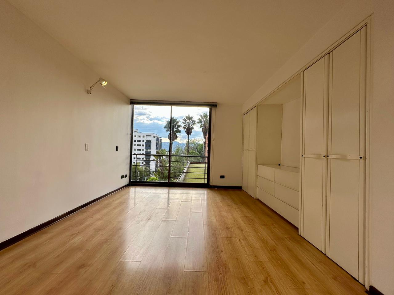 Apartaestudio para arriendo en El Poblado Los Balsos