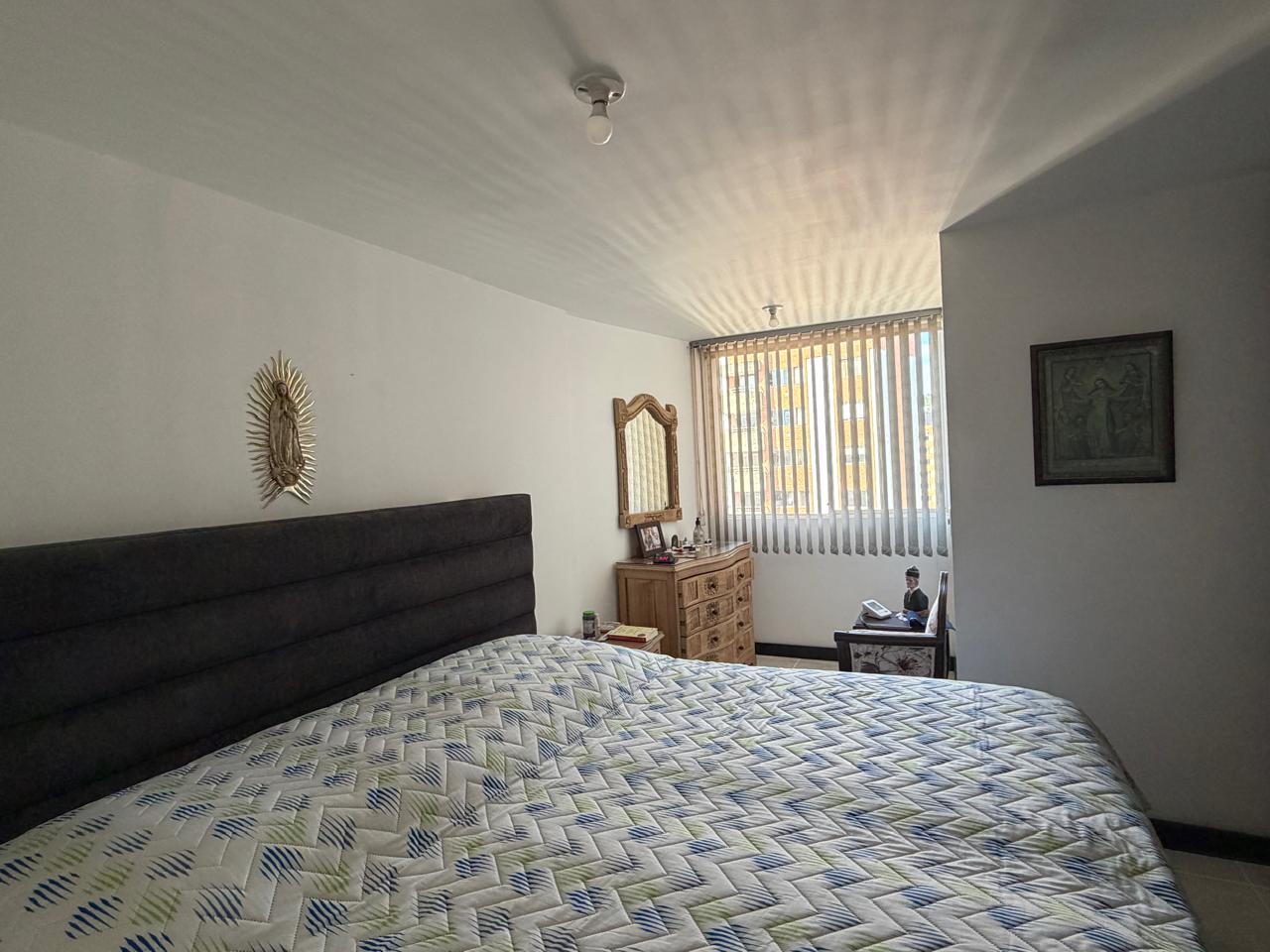 Apartamento para venta en Loma De Los Bernal