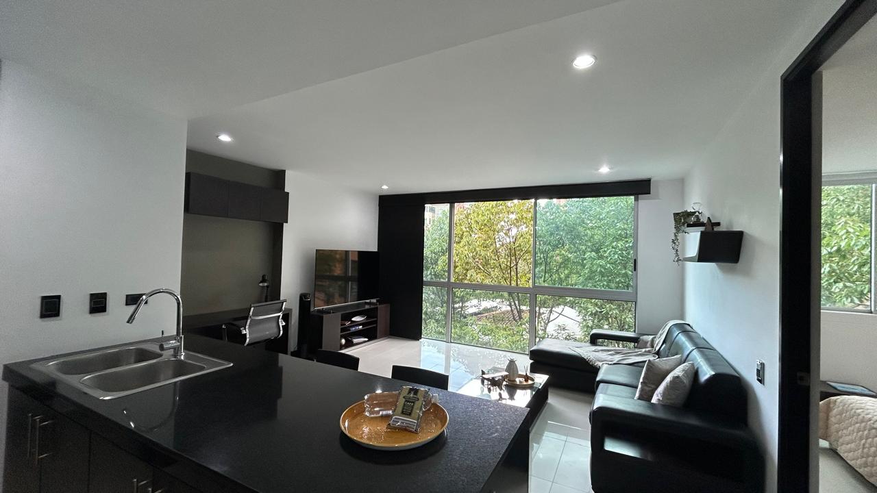 Apartamento AMOBLADO para la venta en Medellín Loma de Alejandría