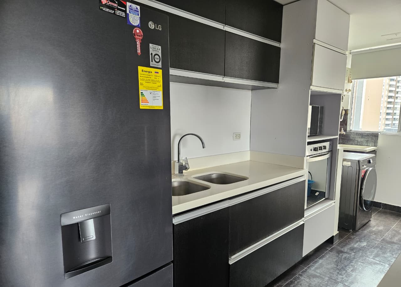 Apartamento amoblado en arriendo en La Loma del Esmeraldal Envigado